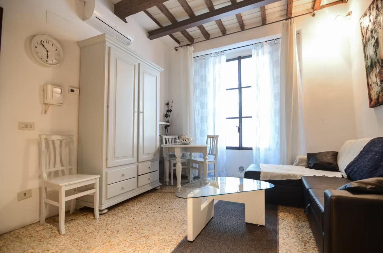F1 - Santa Croce One Bedroom Apartment For Couples Florenz Exterior foto