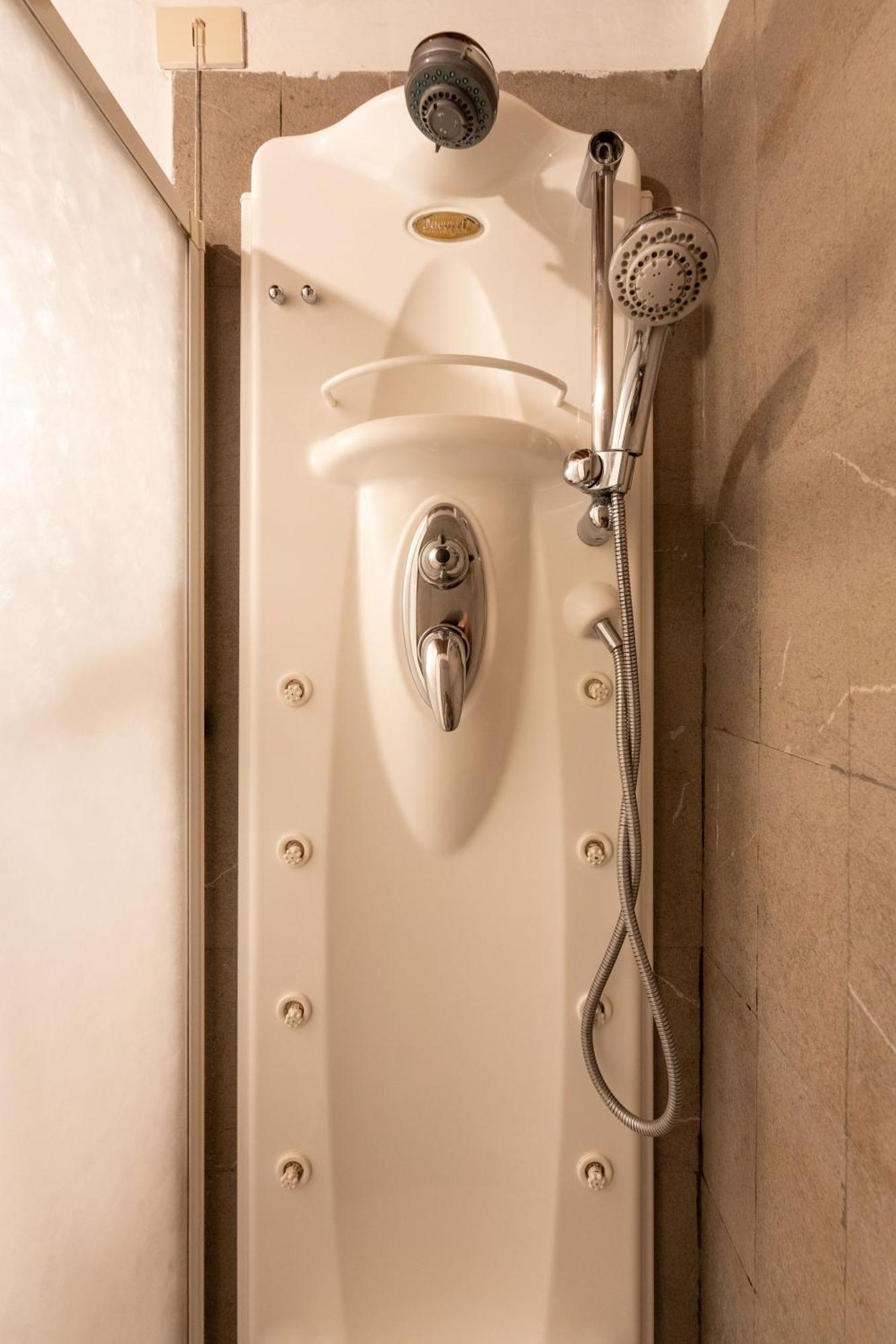 F1 - Santa Croce One Bedroom Apartment For Couples Florenz Exterior foto