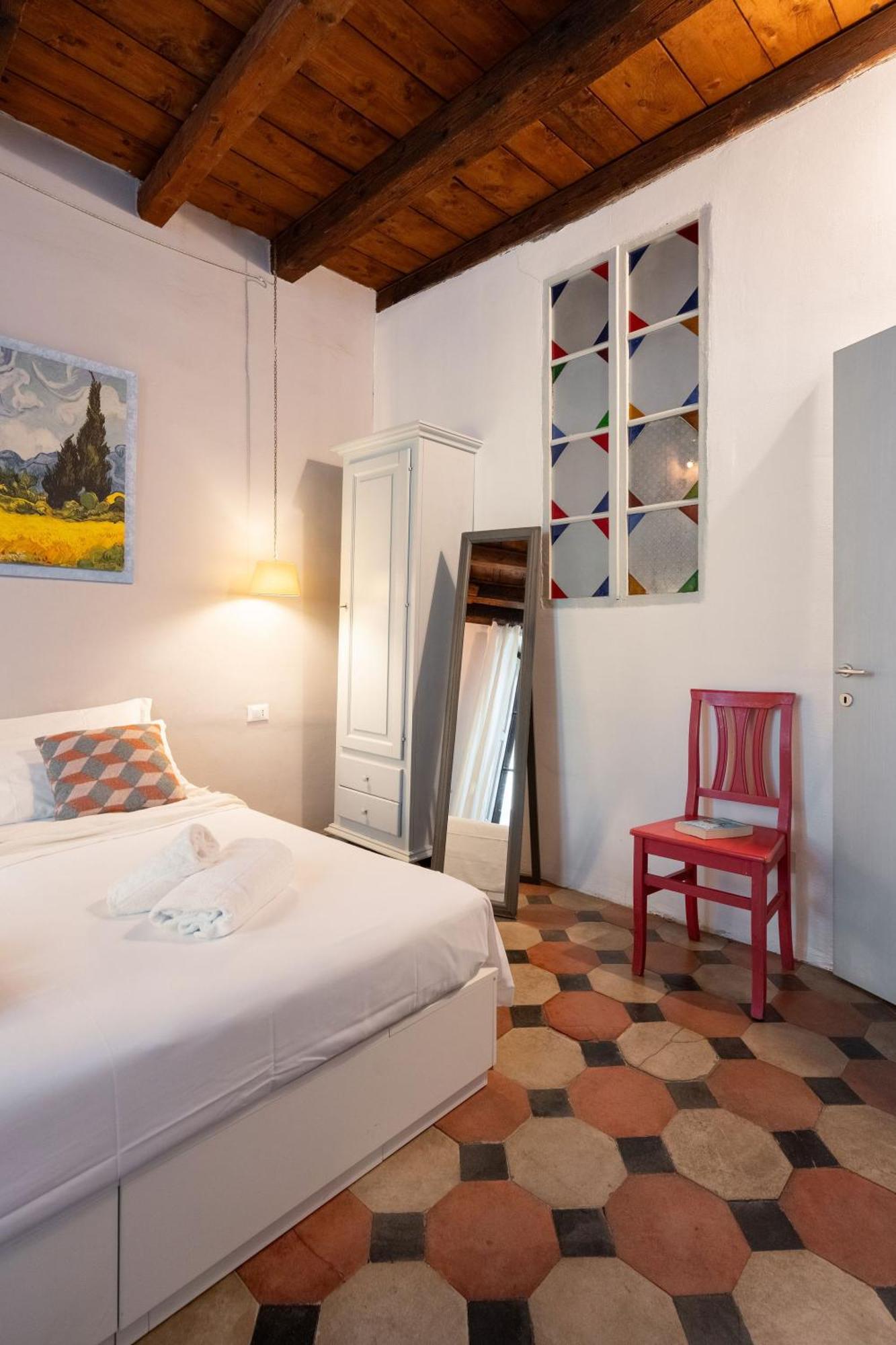F1 - Santa Croce One Bedroom Apartment For Couples Florenz Exterior foto