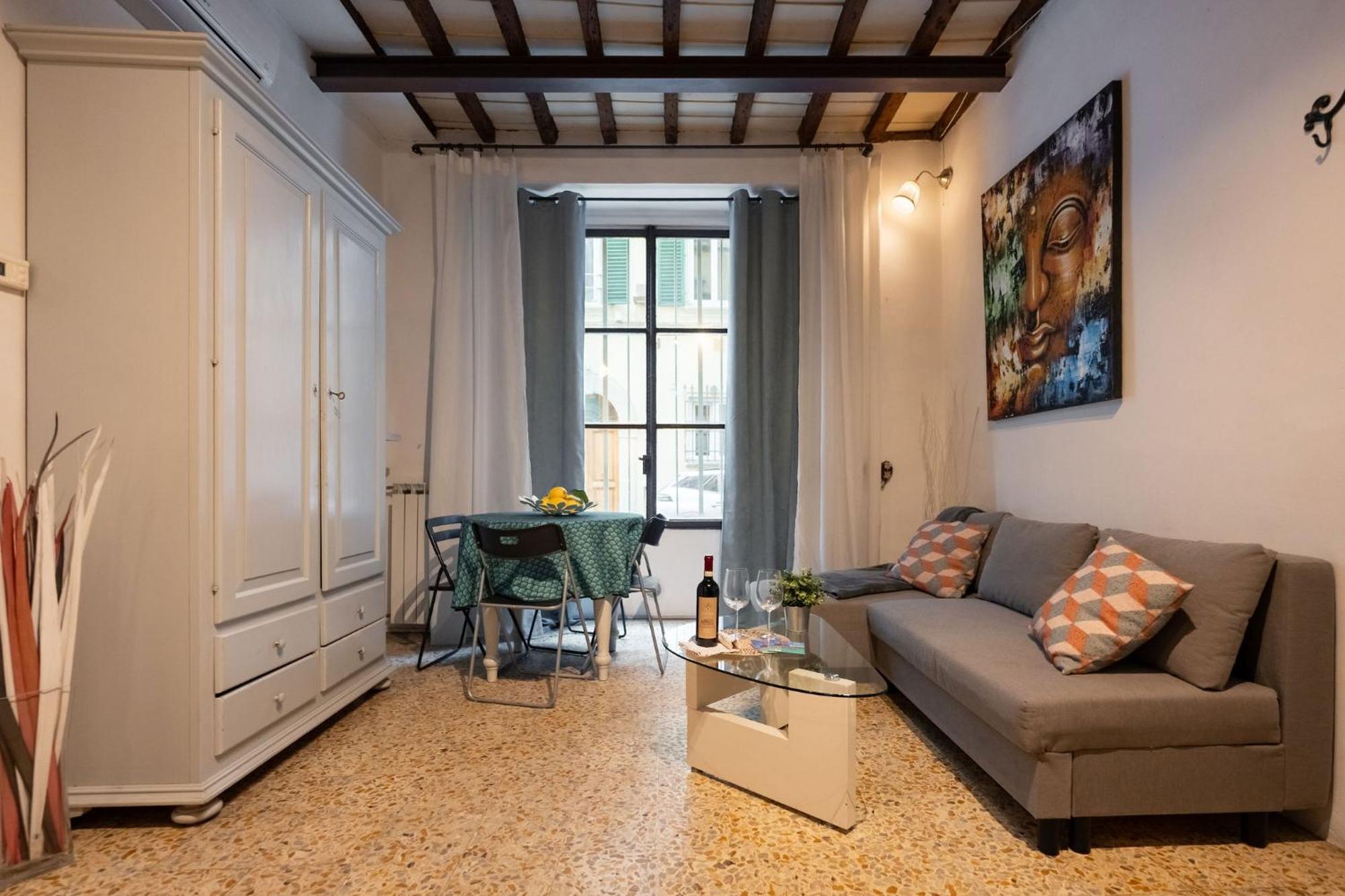 F1 - Santa Croce One Bedroom Apartment For Couples Florenz Exterior foto