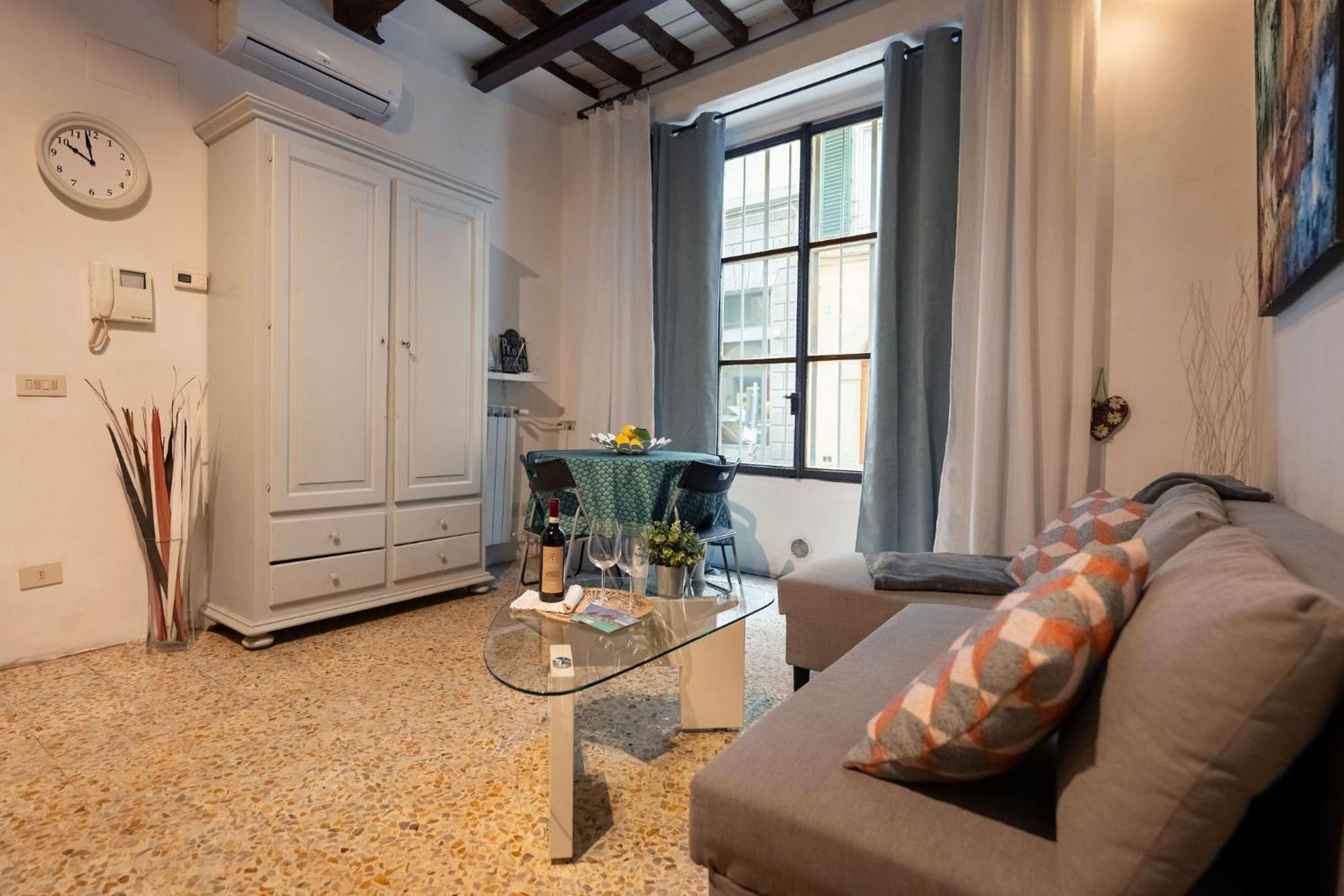 F1 - Santa Croce One Bedroom Apartment For Couples Florenz Exterior foto