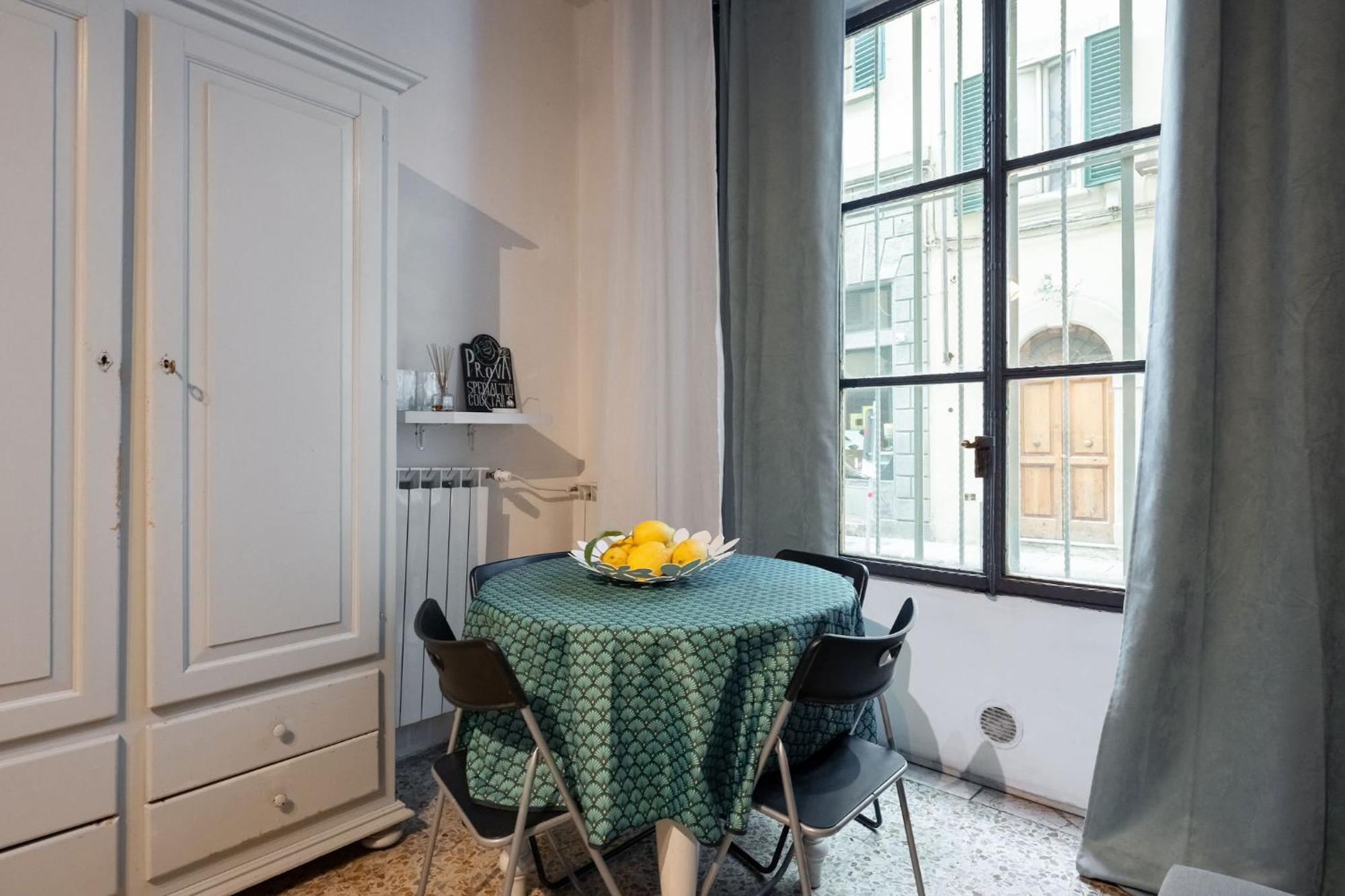 F1 - Santa Croce One Bedroom Apartment For Couples Florenz Exterior foto